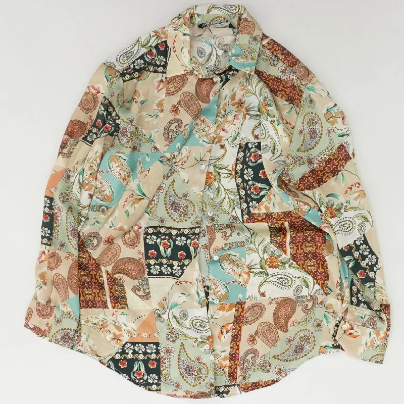 New Deals Multi Graphic Button Down